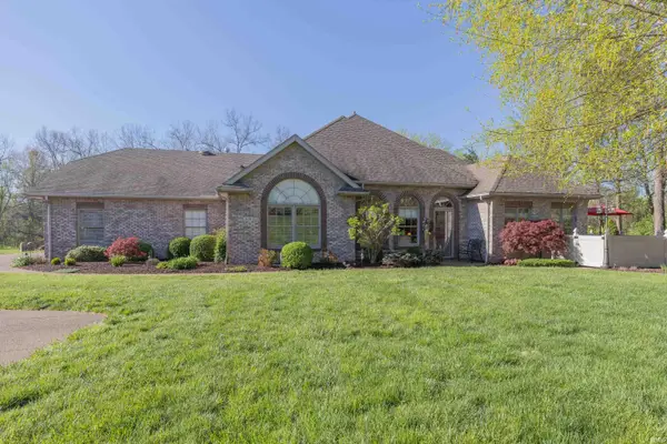 8131 Wolf Creek Court, Evansville, IN 47712