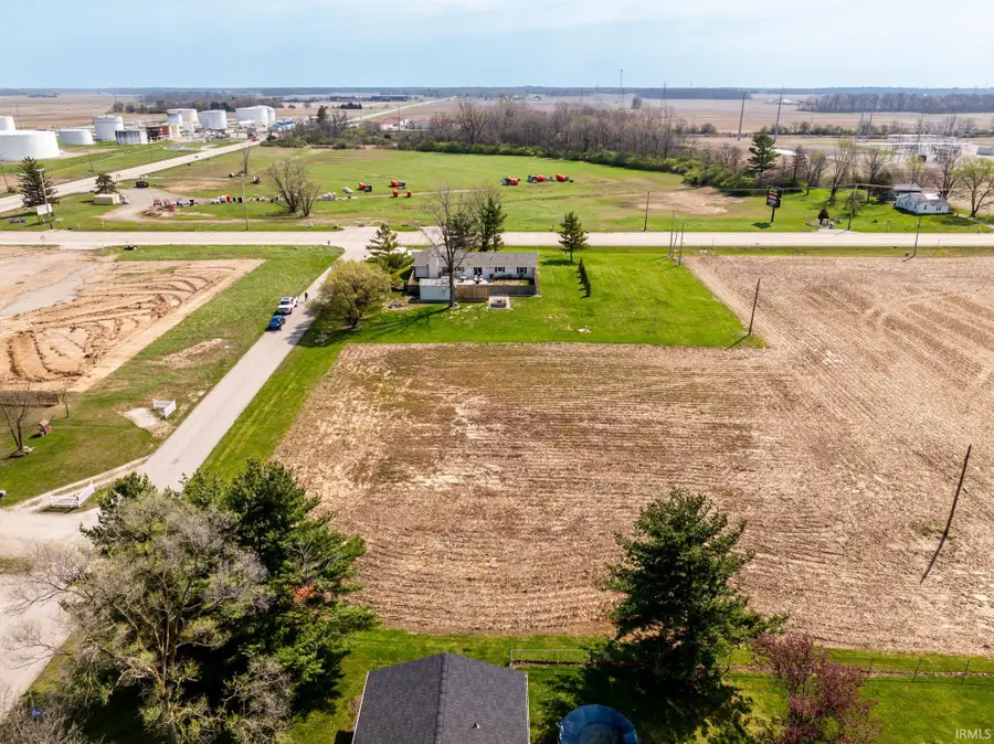 1609 E Royerton Drive, Muncie, IN 47303 - #2