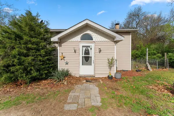 1330 Orchid Street, DeMotte, IN 46310