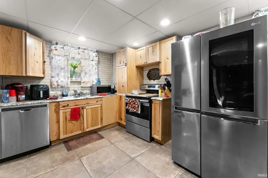 1330 Orchid Street, Demotte, IN 46310 - #2