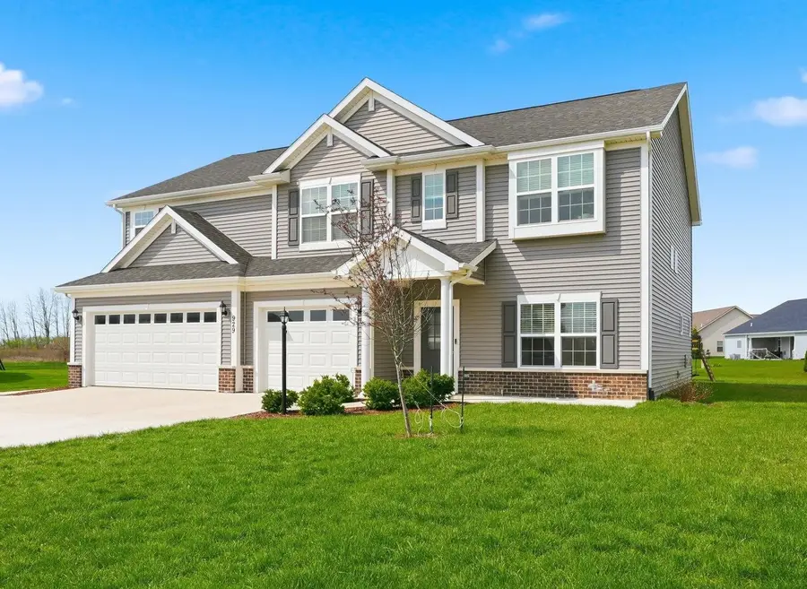 929 Meravi Cove, Fort Wayne, IN 46818 - #2