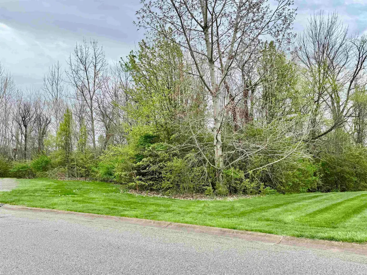 1766 Hunter's Cove Circle, Kokomo, IN 46902 - #1
