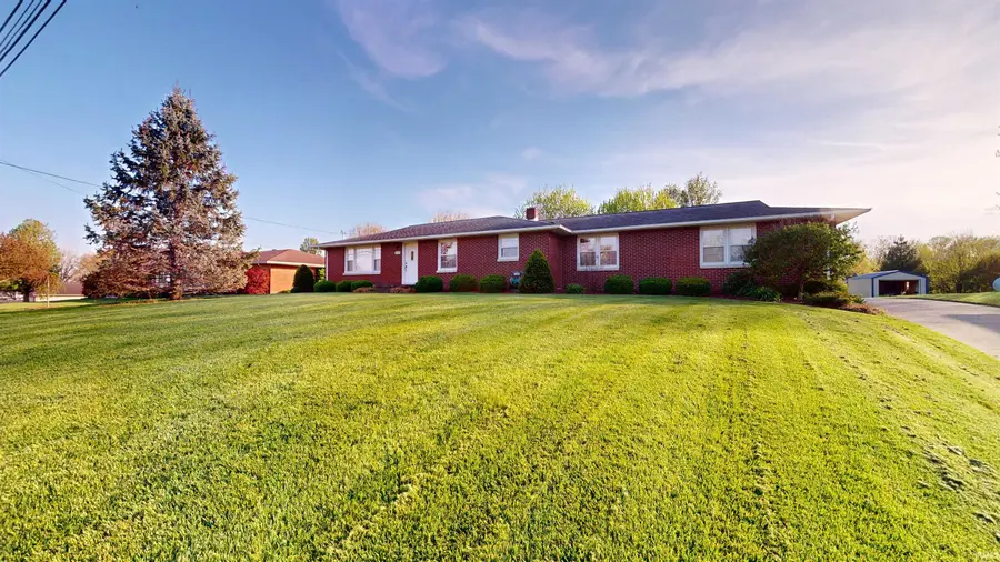 1633 E 3rd Avenue, Jasper, IN 47546 - #2