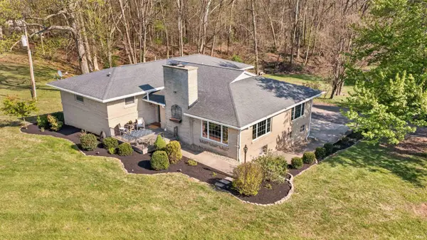 102 Heltonville Road, Bedford, IN 47421