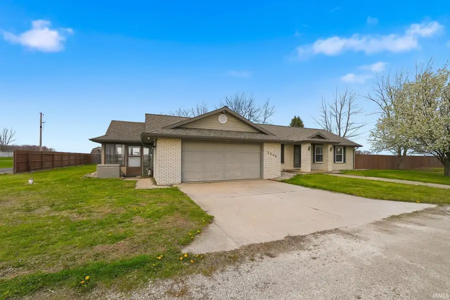 7266 N St Rd 1, Ossian, IN 46777 - #2