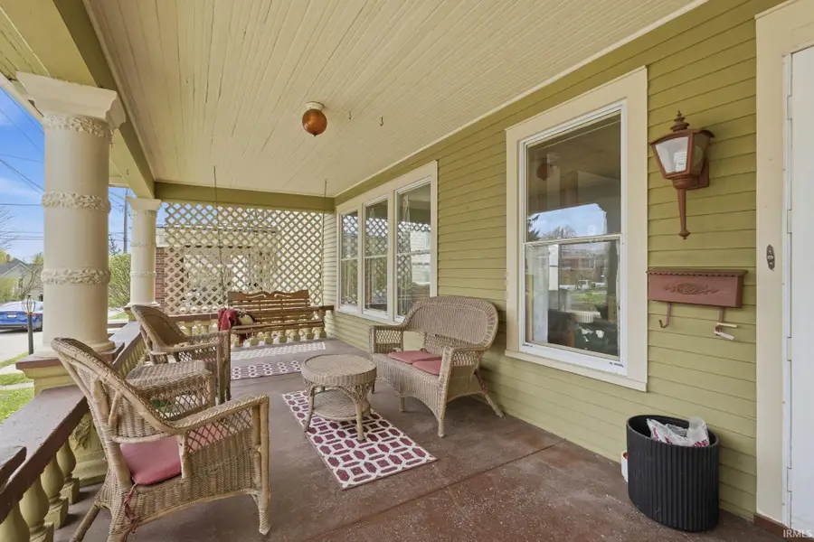 1118 College Avenue, Huntington, IN 46750 - #2