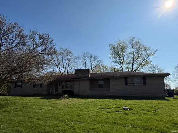 8000 S Hickory Lane, Daleville, IN 47334