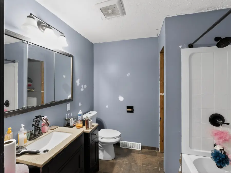 436 Sycamore Manor, Jasper, IN 47546 - #3