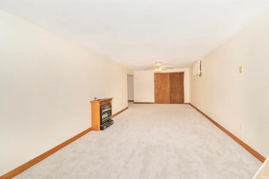 2252 W Drake Road, Kendallville, IN 46755 - #3