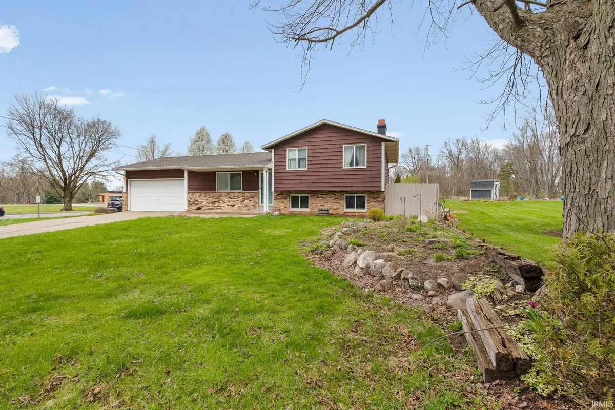 19595 Johnson Road, South Bend, IN 46614 - #1