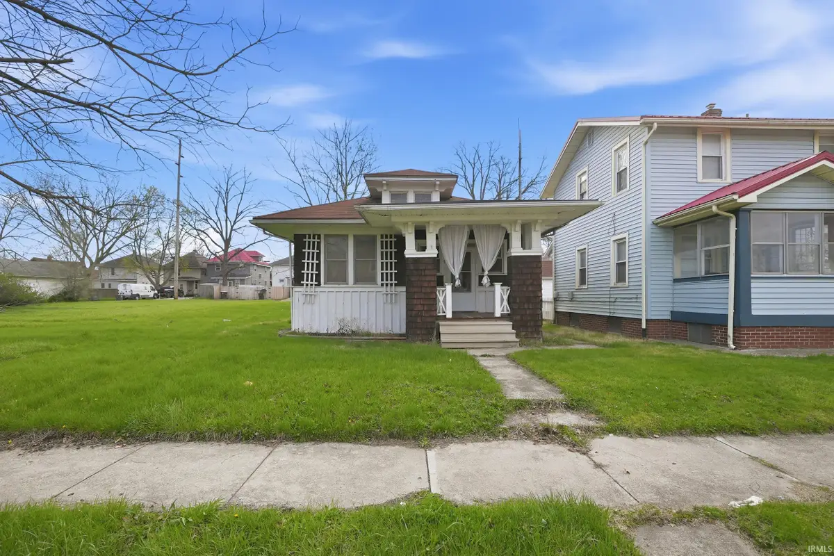 3117 Monroe Street, Fort Wayne, IN 46806 - #1