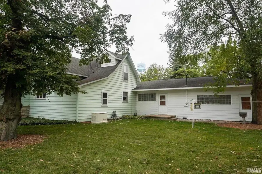 303 E Main Street, Medaryville, IN 47957 - #3