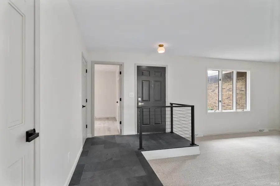 8224 E Heritage Drive, Evansville, IN 47715 - #3