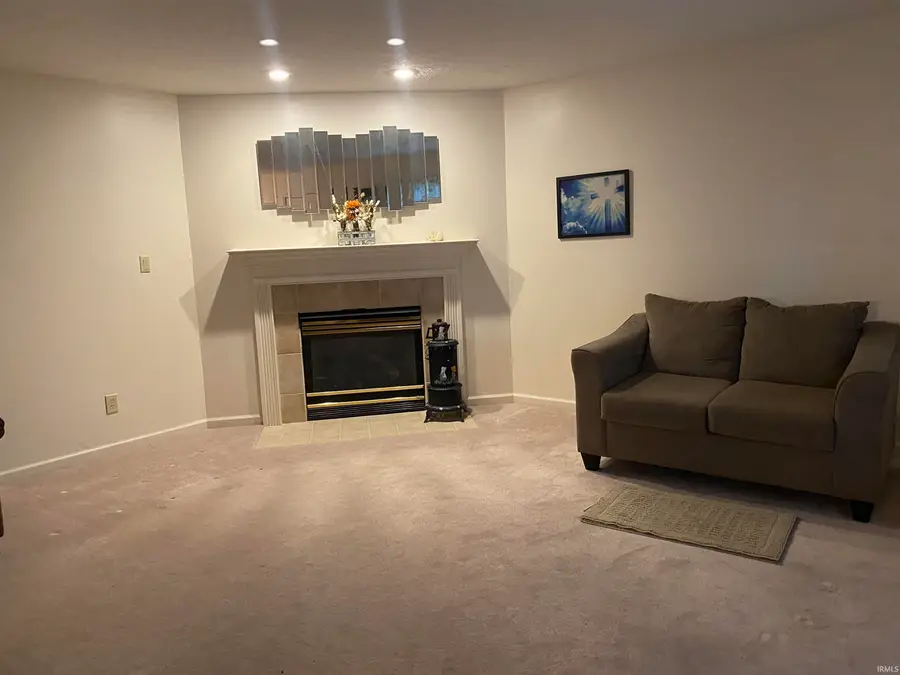 109 Pilgrim Drive, Portland, IN 47371 - #3