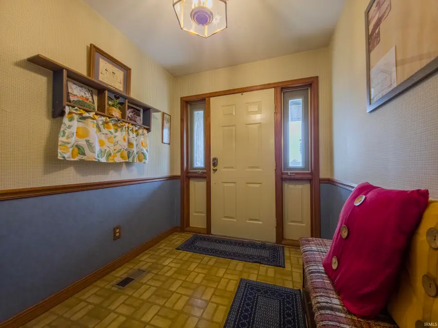 872 County Road 150 North, Grayville, IL 62844 - #3