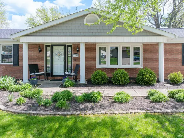 1806 N Mockingbird Lane, Muncie, IN 47304