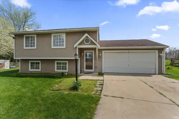 507 Buffalo Court, Nappanee, IN 46550