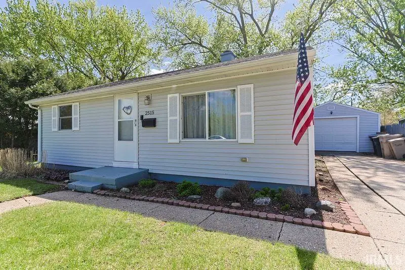 2515 Riverside Drive, South Bend, IN 46616 - #2