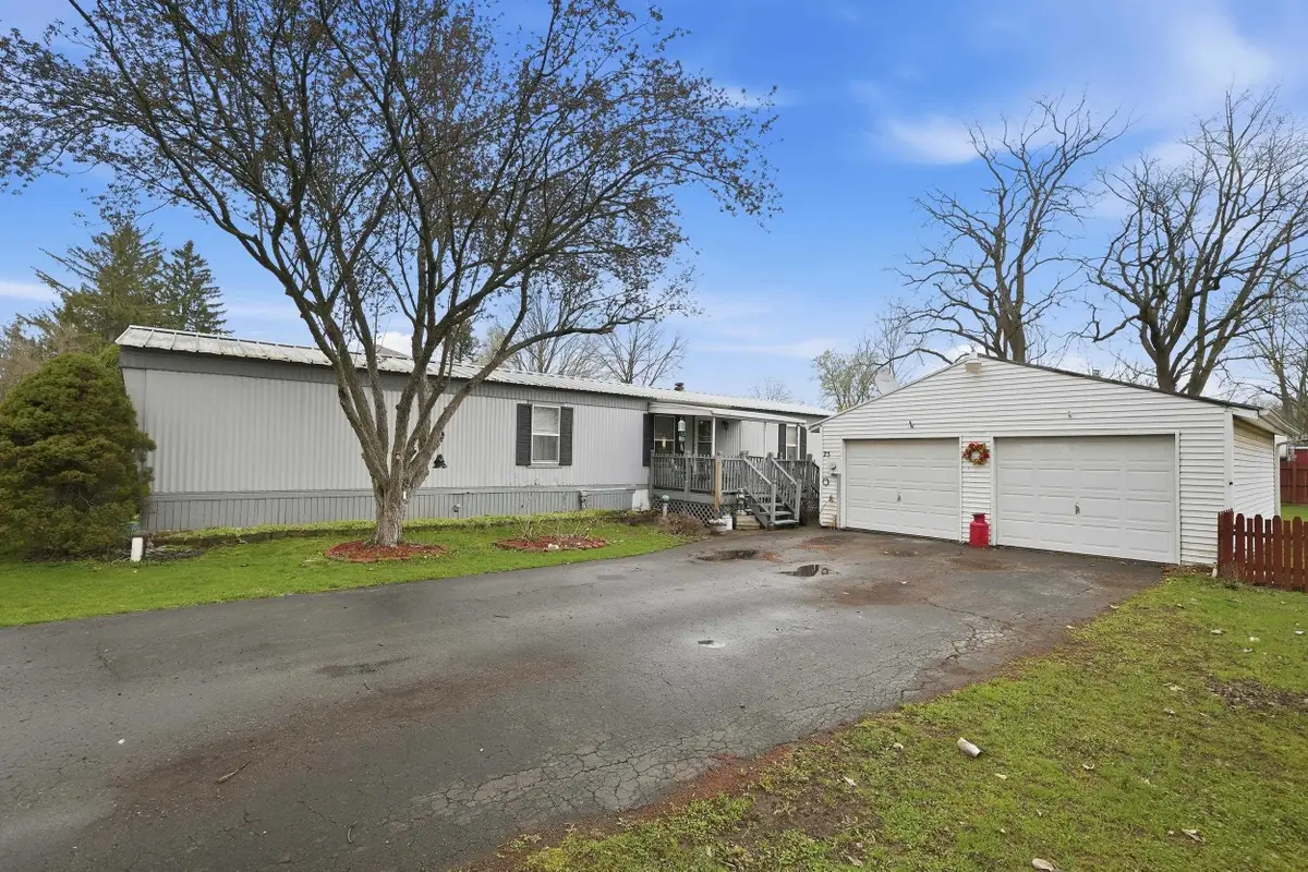 75 Lane 101 Long Beach Lake, Fremont, IN 46737 - #1