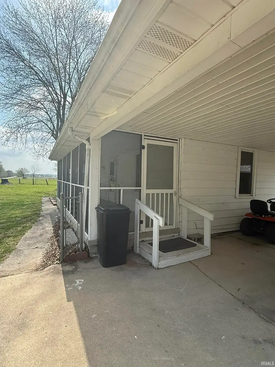 8141 N Sr 67, Edwardsport, IN 47528 - #3