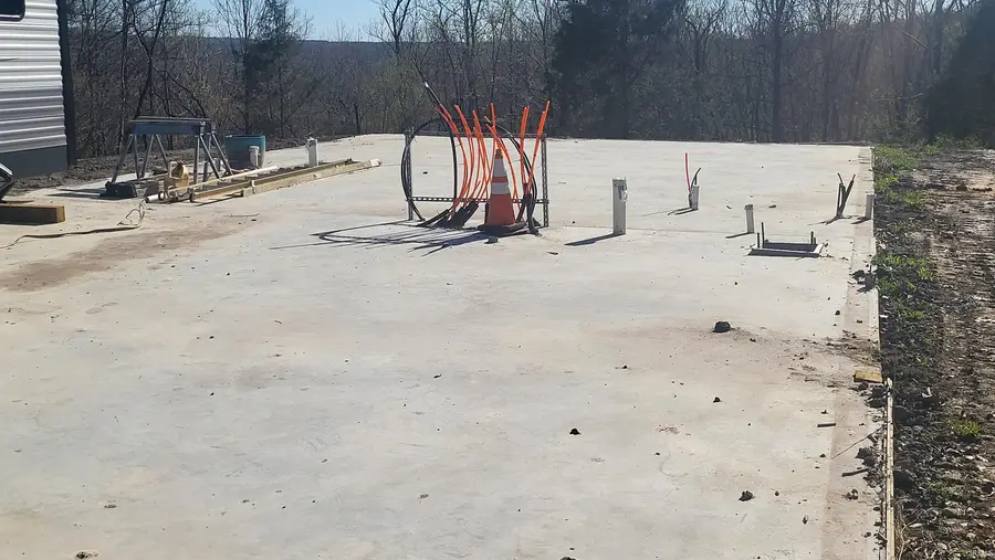 2500 Coal Mine Road, Bloomfield, IN 47424 - #3