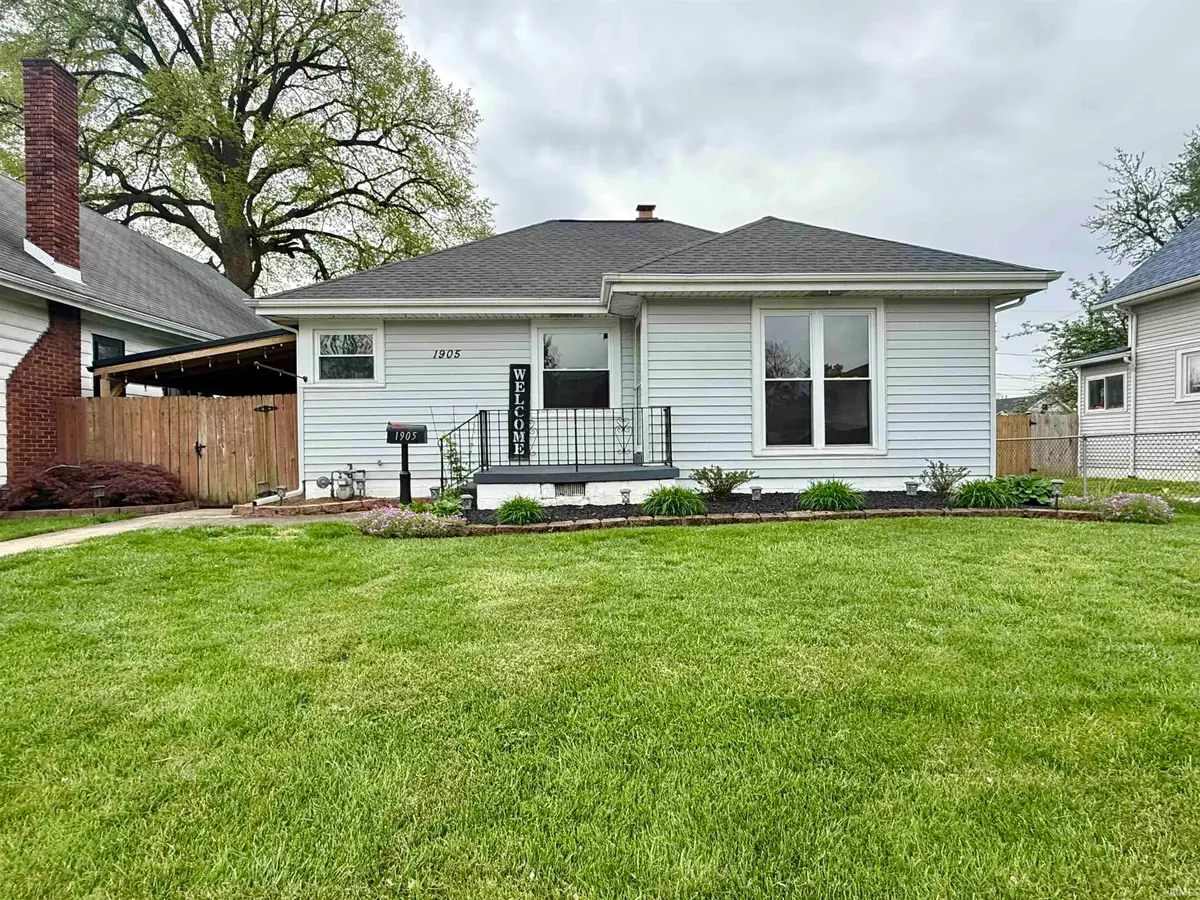 1905 E Franklin Street, Evansville, IN 47711 - #1