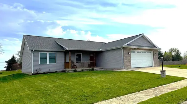 209 Royalwood Drive, Monticello, IN 47960