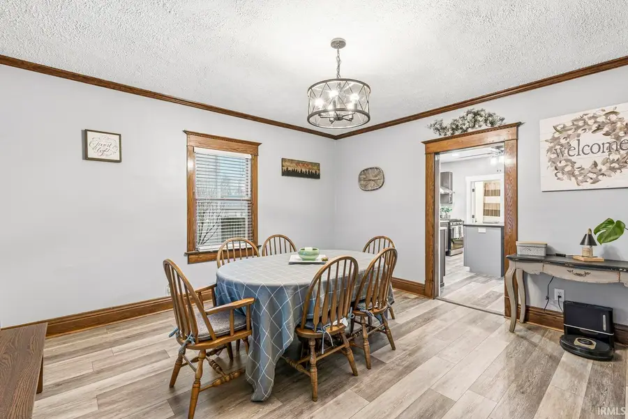 403 E Centennial Street, Nappanee, IN 46550 - #3