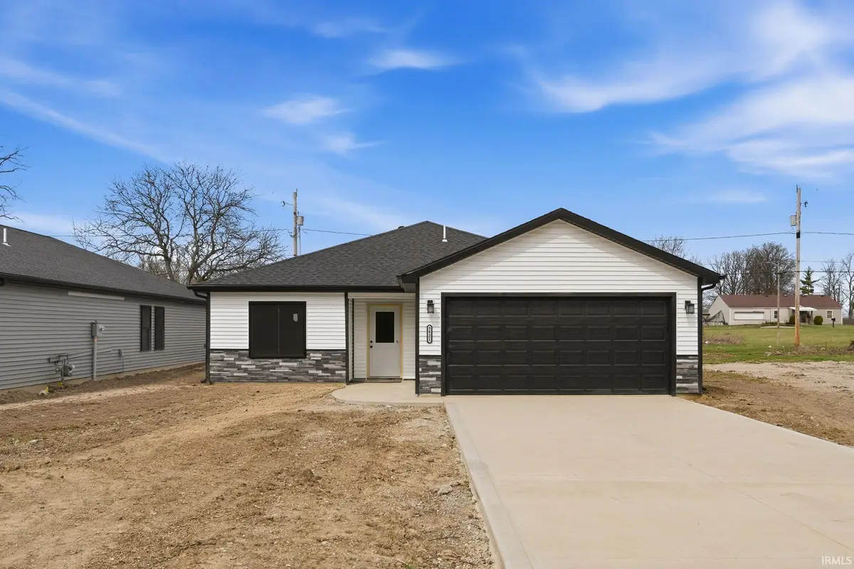 3825 Clermont Avenue, Fort Wayne, IN 46806 - #1