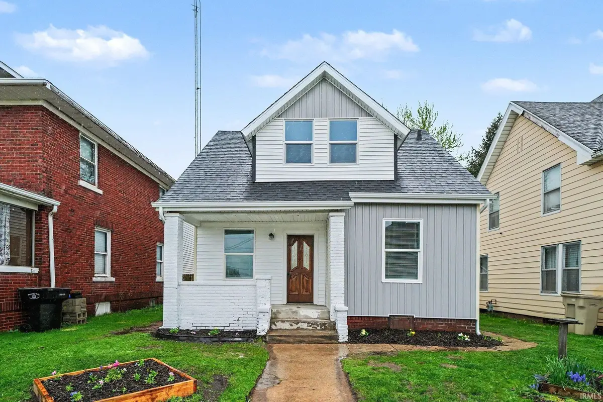 610 W Indiana Avenue, South Bend, IN 46613 - #1