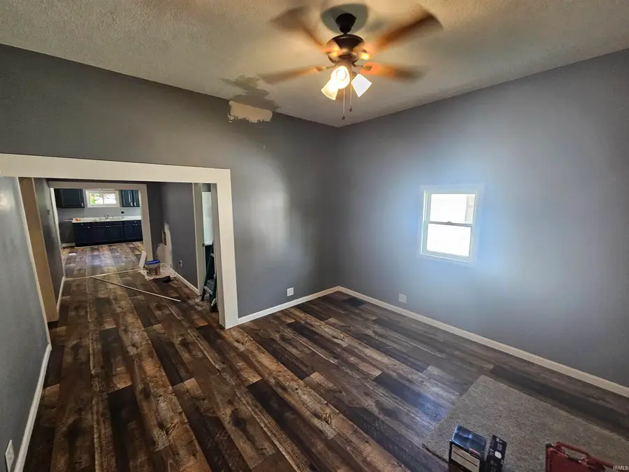 115 E Jefferson Avenue, Vincennes, IN 47591 - #3