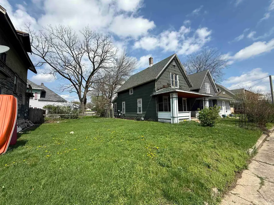 319 W Madison Street, South Bend, IN 46601 - #3