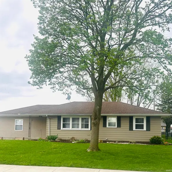 4025 Carl Street, Woodburn, IN 46797
