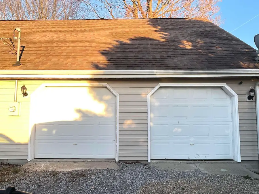 1951 E 250 S Road, Hillsboro, IN 47949 - #2