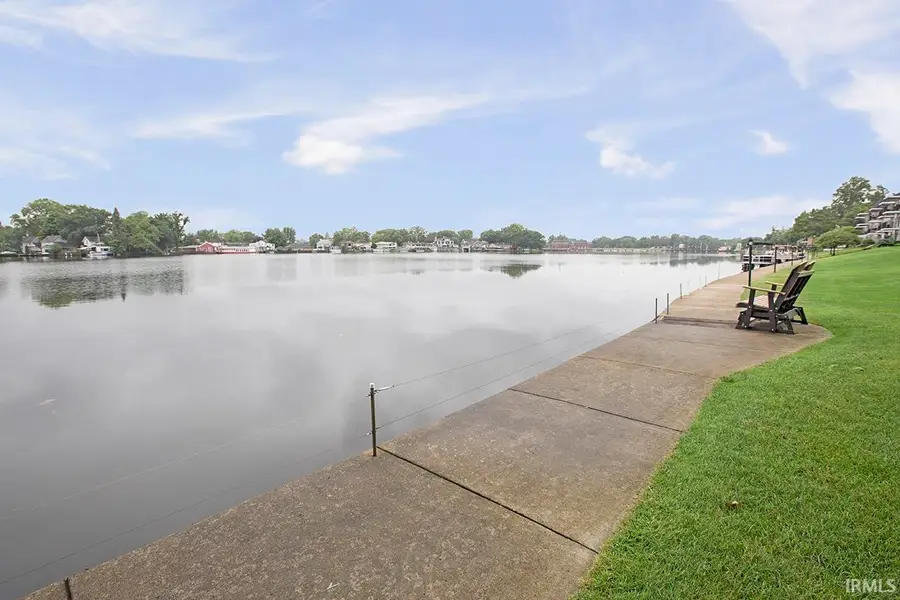 1077 Greenleaf Boulevard #101, Elkhart, IN 46514 - #3