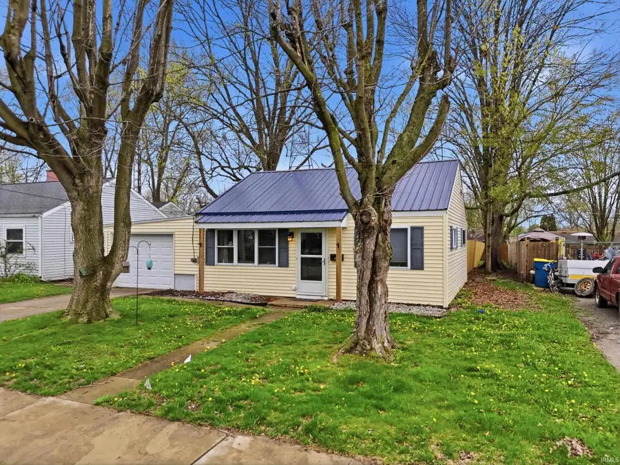 611 E Randolph Street, Angola, IN 46703 - #3