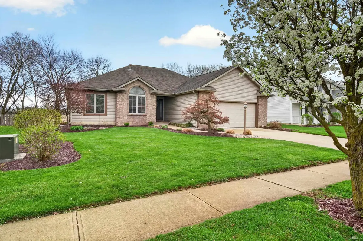 221 Ballenshire Lane, Kendallville, IN 46755 - #1