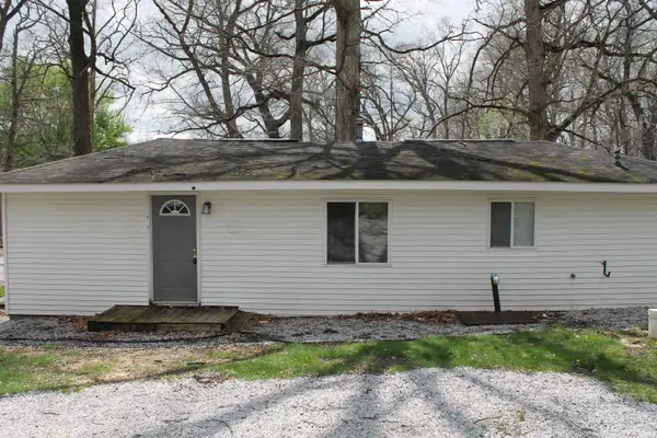 7909 N Tecumseh Road, Walkerton, IN 46574