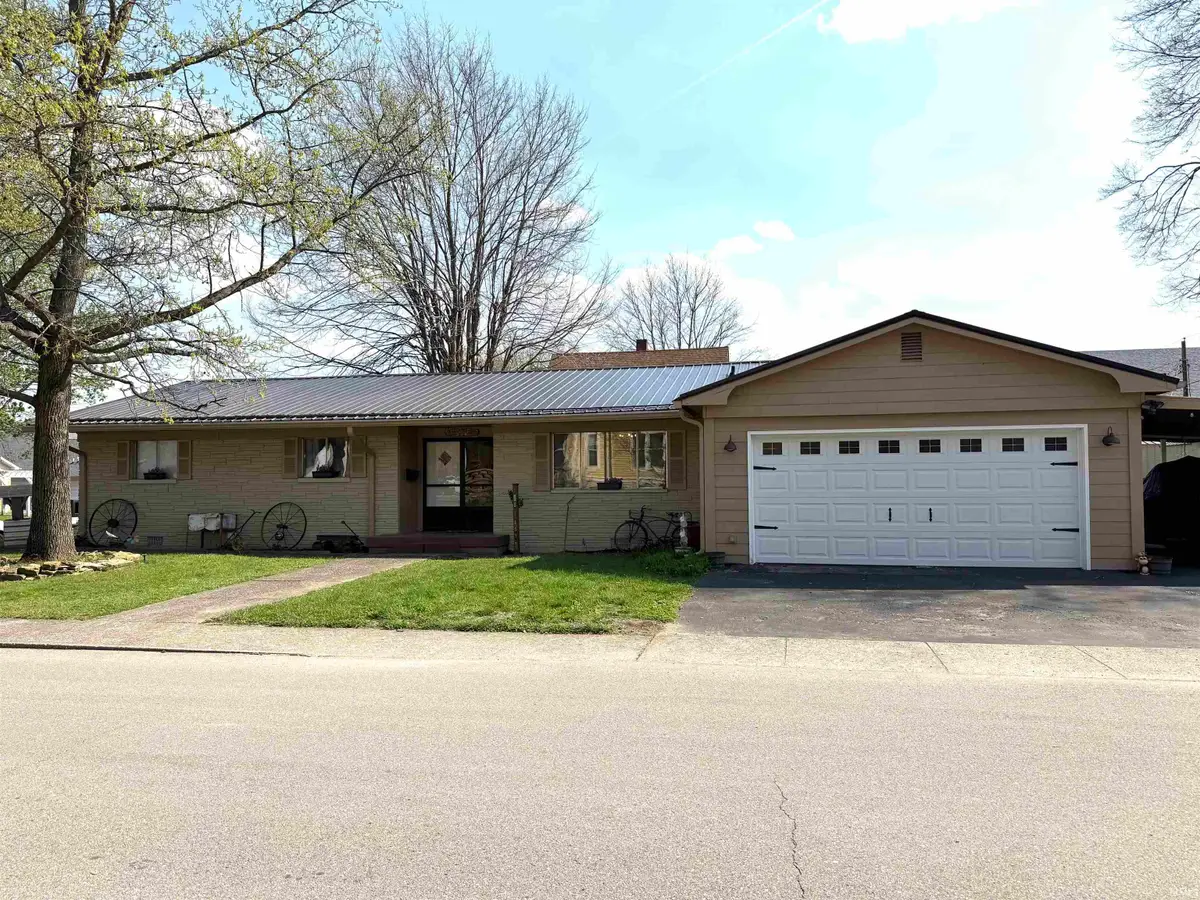 168 E North Street, Spencer, IN 47460 - #1