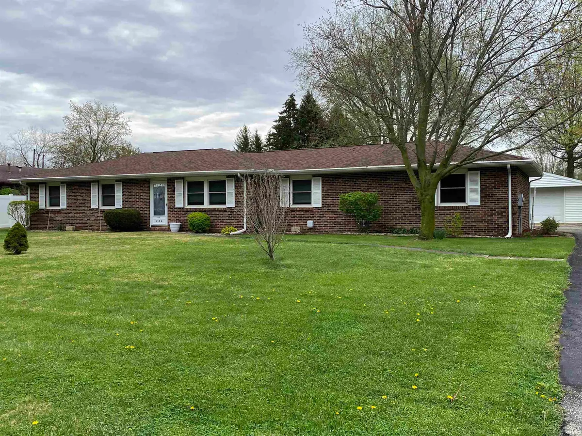 246 N Beechwood Street, Warsaw, IN 46582 - #1