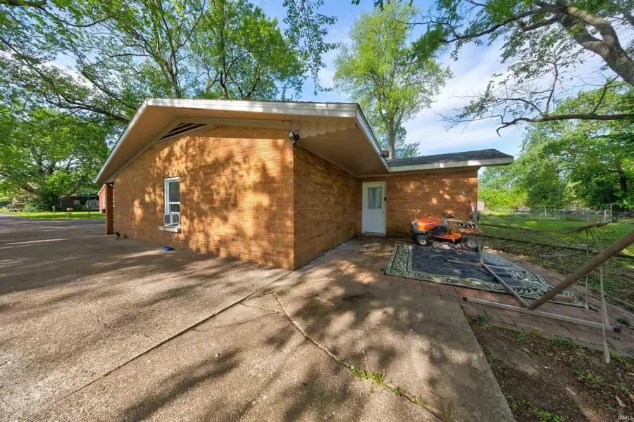 8760 W Middleton Street, Richland, IN 47634 - #2