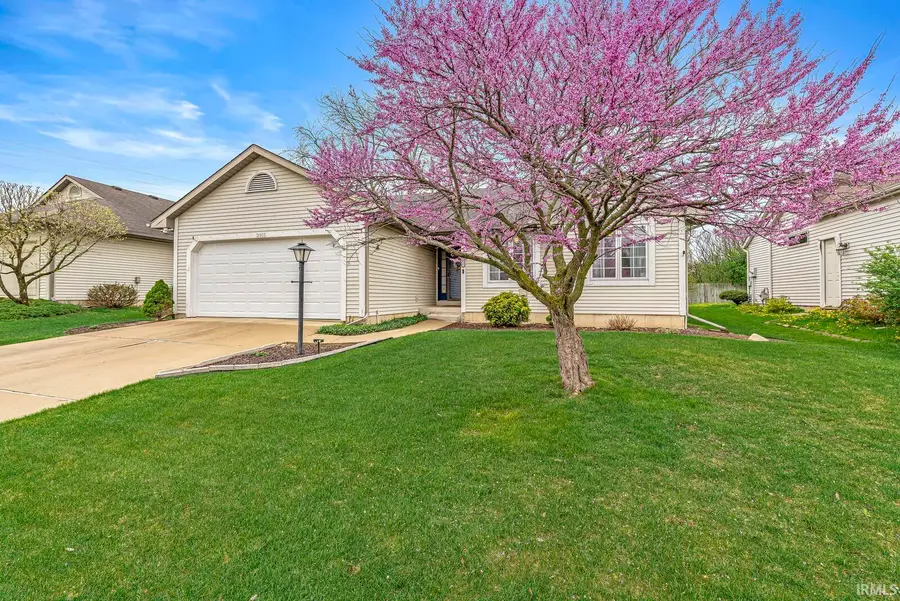 2915 Corpus Christi Drive, South Bend, IN 46628 - #3
