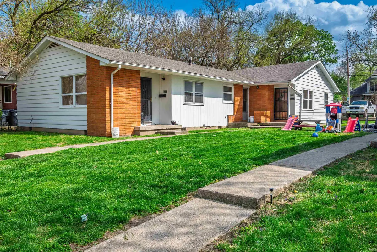 1105-1107 W 11th Street, Anderson, IN 46016 - #1