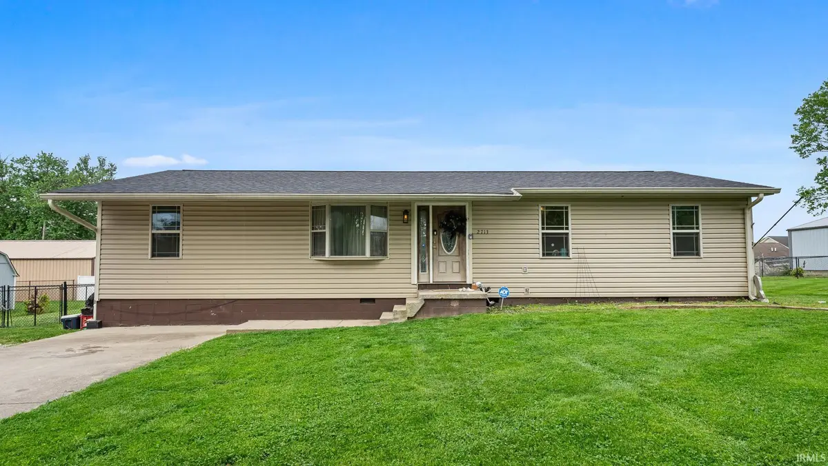 2713 U St, Bedford, IN 47421 - #1