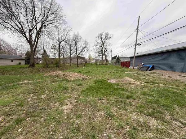 3735 Parkhill Avenue, Fort Wayne, IN 46805