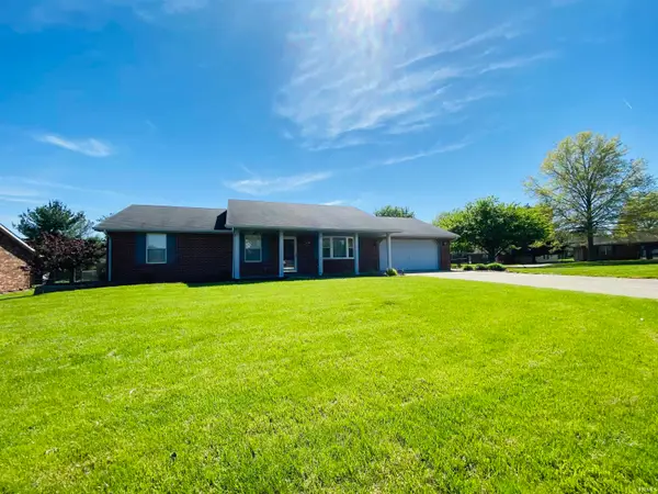 4422 Obing Strasse, Jasper, IN 47546