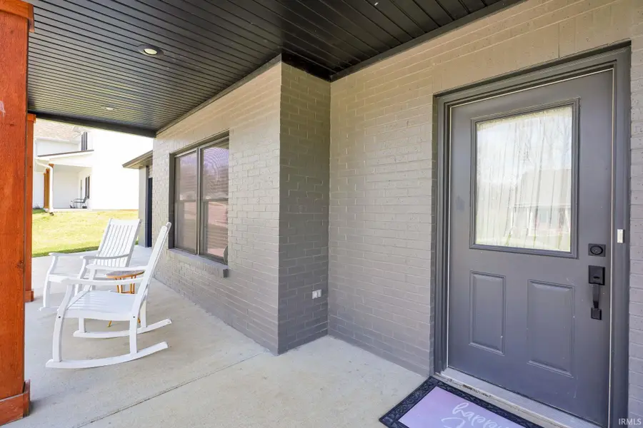 526 E Lucy Lane, Ellettsville, IN 47429 - #2