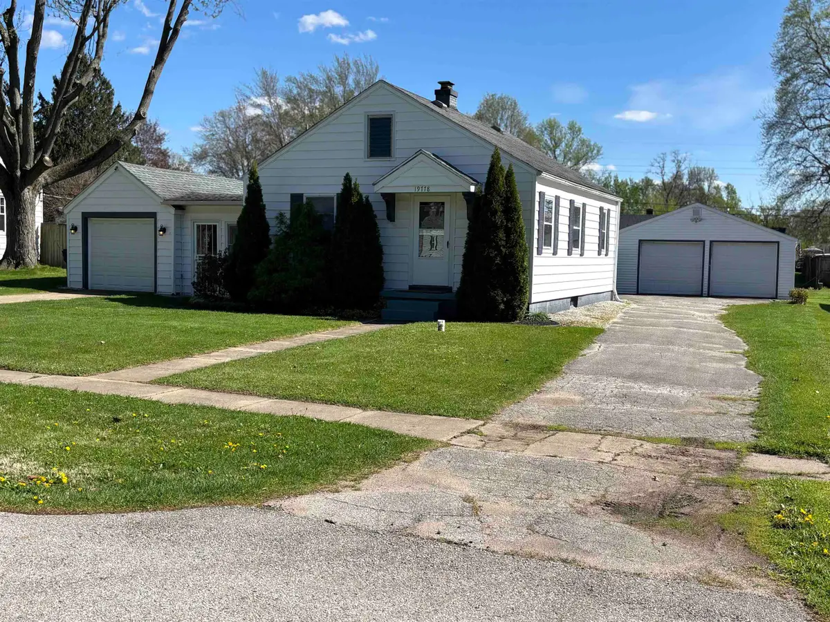 19778 Lucinda Street, South Bend, IN 46614 - #1