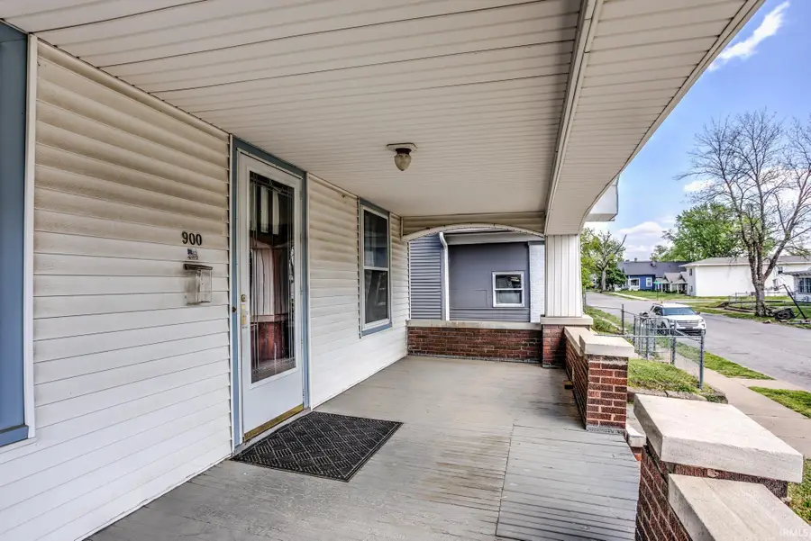 900 E Blackford Avenue, Evansville, IN 47713 - #2