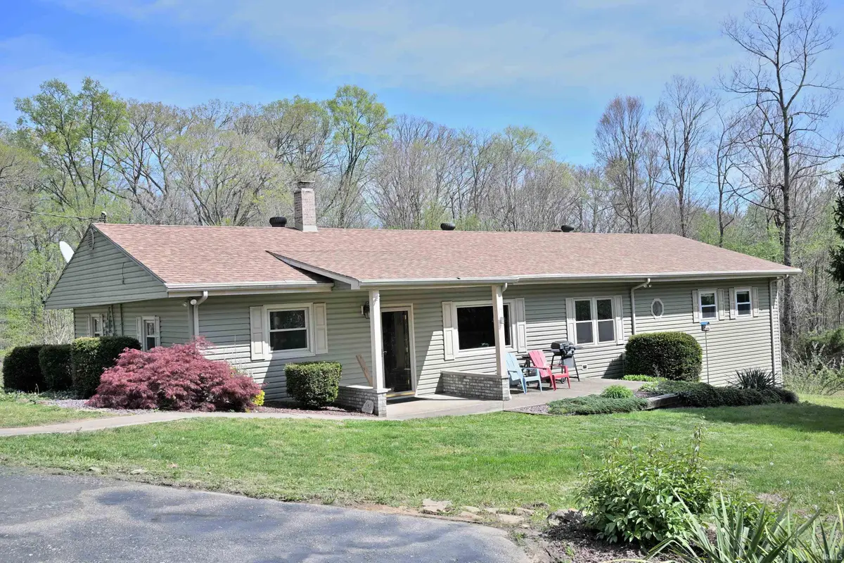 912 E 420 S, Jasper, IN 47546 - #1